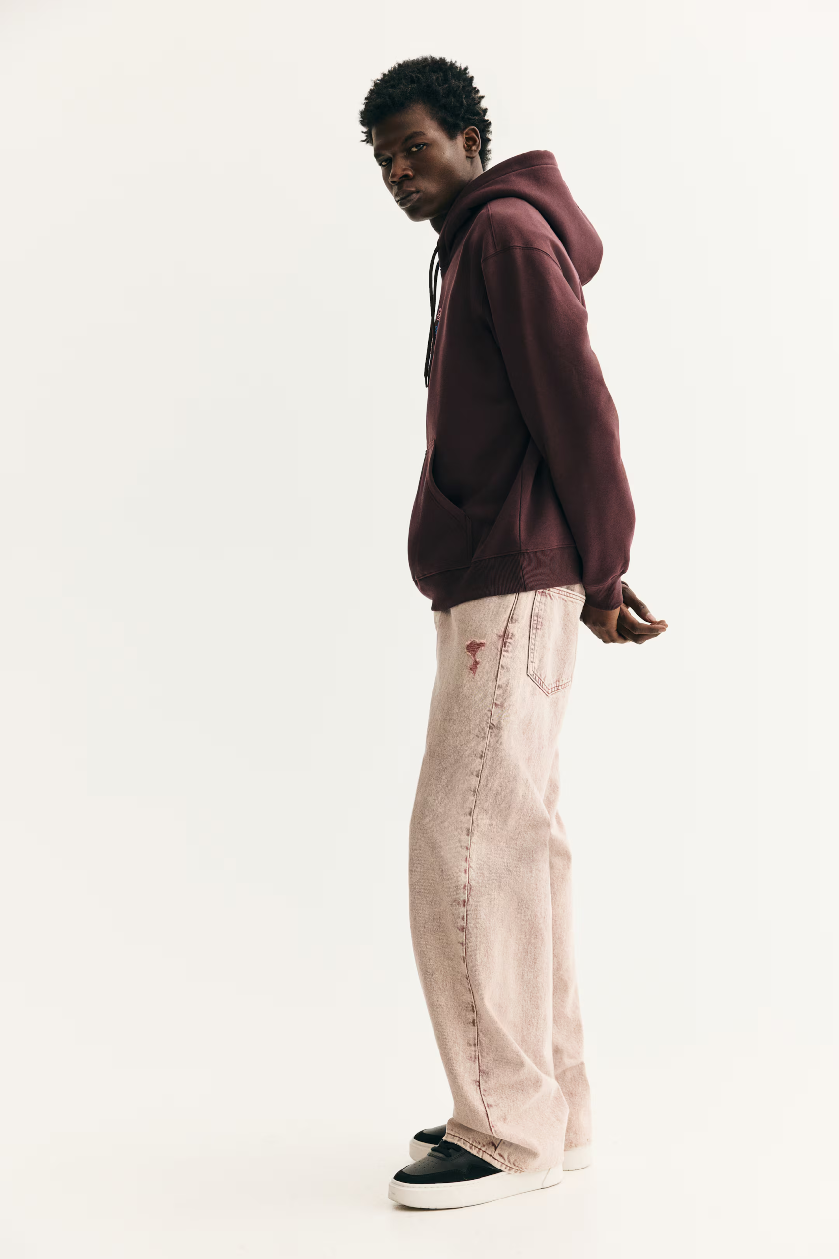 Áo hoodie in hình Loose Fit - Ảnh 4